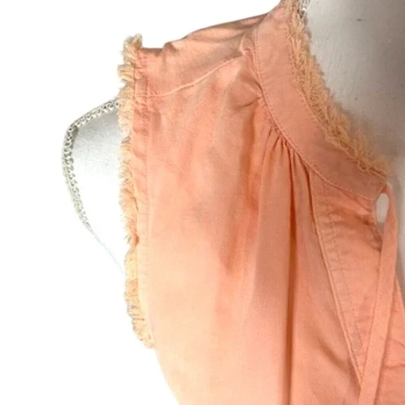 Cloth & Stone Shirred Fray Tie Neck Peach Sleeveless Top NWT Size‎ XS - Picture 5 of 9